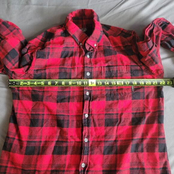 Eddie Bauer Shirt Mens L Red Plaid Button Up Cotton Camping Outdoor Casual Top - Picture 7 of 11